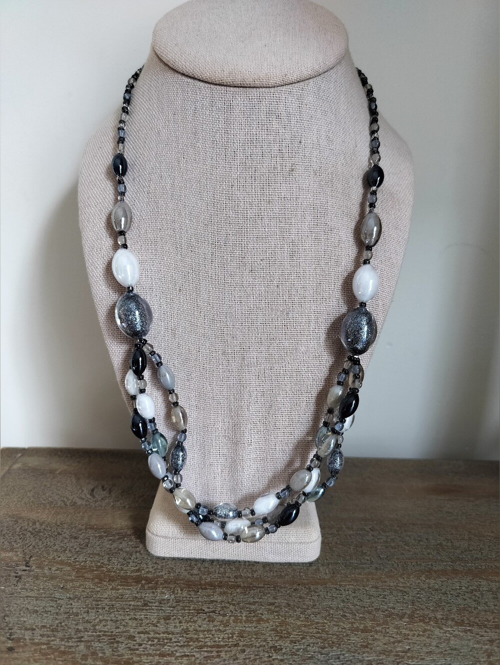 Antica Murina Murano Italy Black White Silver Foiled Glass Bead Necklace